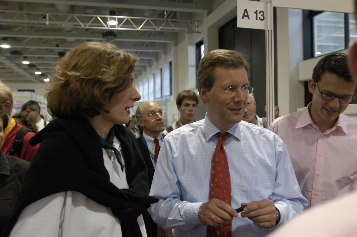 Christian Wulff, CDU, Mitte, auf dem 1.Ökumenischen Kirchentag in Berlin. Wulff, Christian Christian Wulff, CDU, Mitte, auf dem 1.Ökumenischen Kirchentag in Berlin.