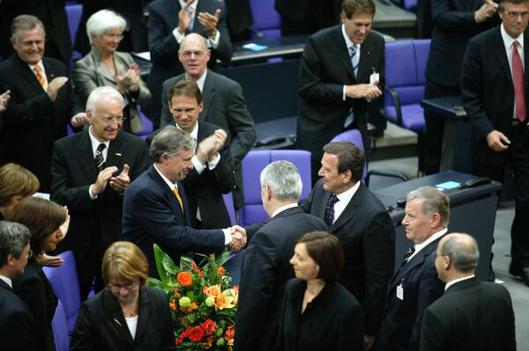 Sager, Krista; Müller, Stefan; Lammert, Norbert; Hasselfeldt, Gerda; Glos, Michael; Schröder, Gerhard; Göring-Eckardt, Katrin; Gysi, Gregor Reichstagsgebäude, Plenarsaal