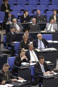 Gerhardt, Wolfgang; Westerwelle, Guido; Burgbacher, Ernst; Kopp, Gudrun; Brüderle, Rainer; Solms, Hermann Otto; Homburger, Birgit; Türk, Jürgen; Haupt, Klaus; Otto, Eberhard Reichstagsgebäude, Plenarsaal