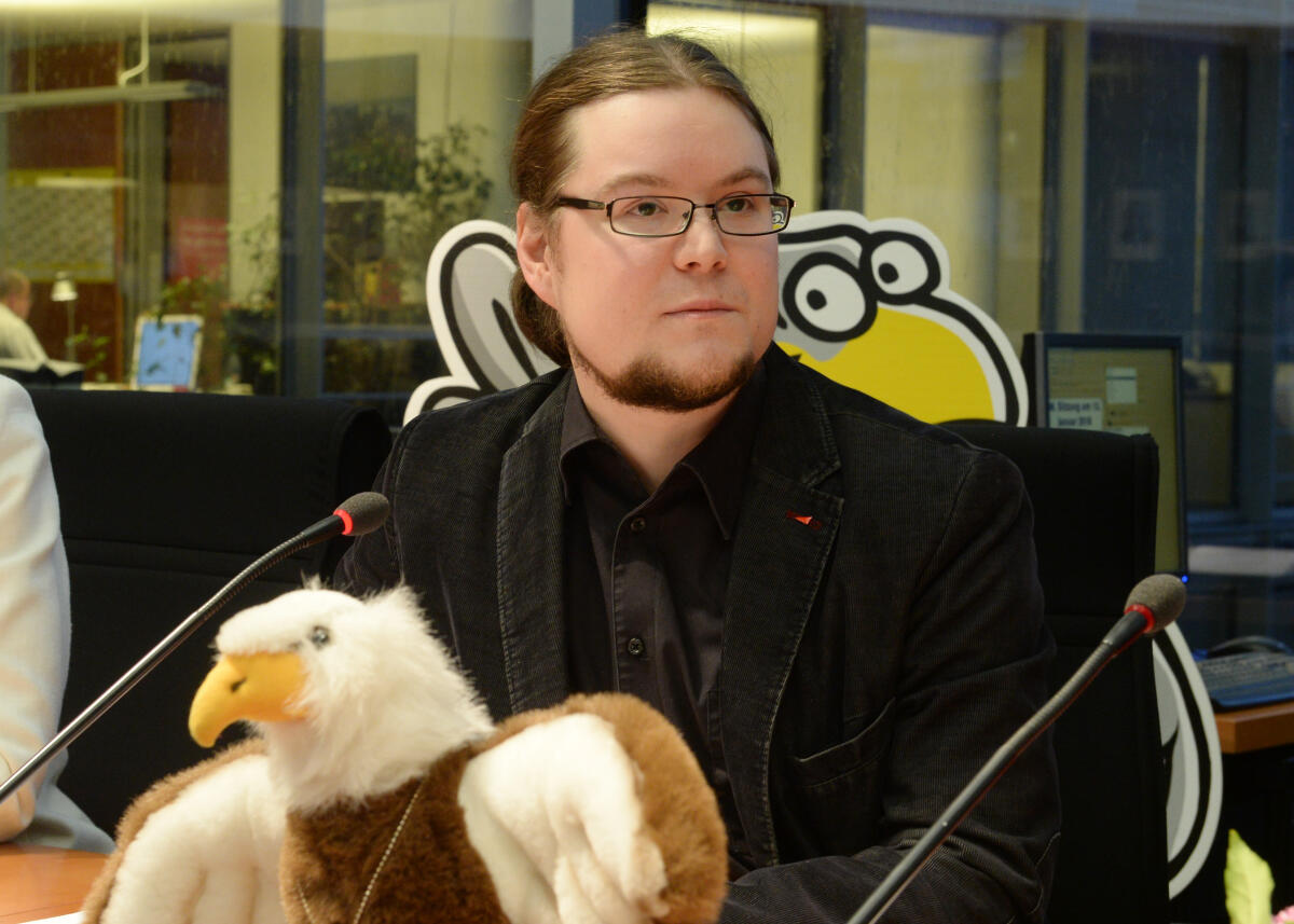 Müller, Norbert Vorsitzwechsel beim Unterausschuss des Deutschen Bundestages Kommission zur Wahrnehmung der Belange von Kindern: Norbert Müller, DIE LINKE, ist der neue Vorsitzende der Kinderkommission.; KiKo.