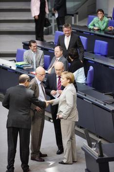 Merkel, Angela; Kauder, Volker; Struck, Peter Reichstagsgebäude, Plenarsaal