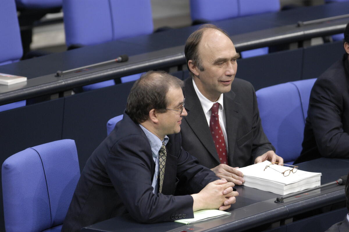 Bergner, Christoph Rechts Christoph Bergner, CDU/CSU, MdB, im Plenum.