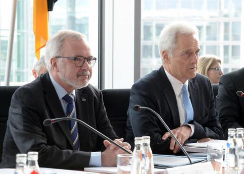 Ramsauer, Peter; Hoyer, Werner Paul-Löbe-Haus, Sitzungssaal