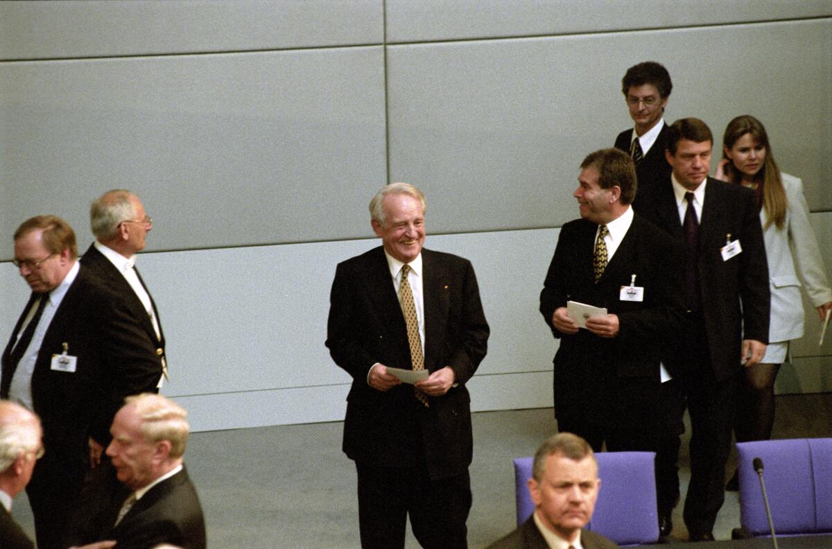 Rau, Johannes Bundesversammlung am 23. Mai 1999 im Plenarsaal in Berlin.; Bundesversammlung, Plenarsaal, Wahl, Bundespräsident