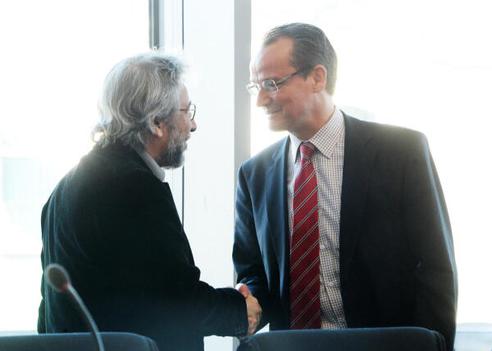 Krichbaum, Gunther; Dündar, Can Paul-Löbe-Haus, Sitzungssaal