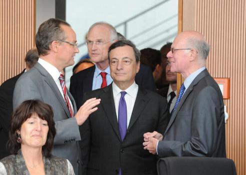 Lammert, Norbert; Draghi, Mario; Krichbaum, Gunther Paul-Löbe-Haus, Sitzungssaal