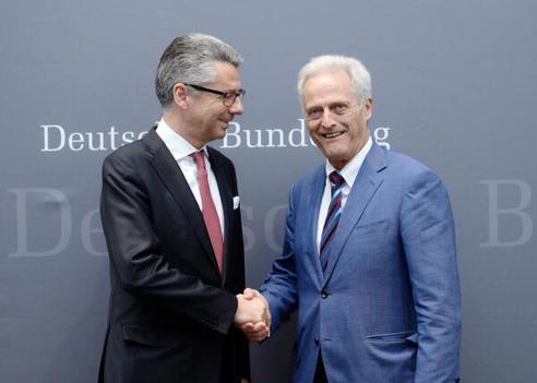 Ramsauer, Peter; Grillo, Ulrich Paul-Löbe-Haus, Sitzungssaal