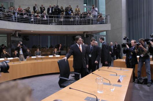 Volmer, Ludger Marie-Elisabeth-Lüders-Haus, Anhörungssaal