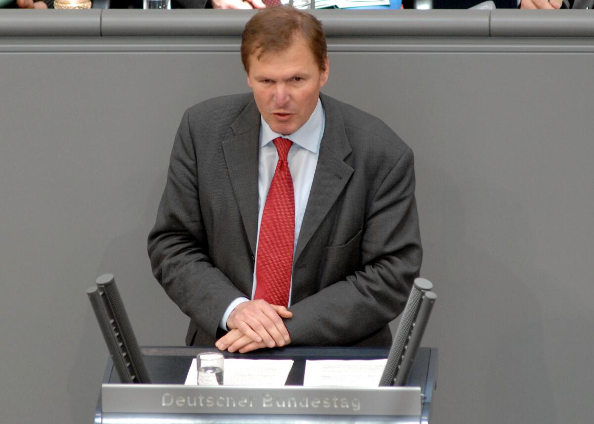 Christoph Waitz, FDP, Bundestagsabgeordneter, Abgeordneter, Mitglied des Deutschen Bundestages, MdB, Rede, Deutscher Bundestag, 219. Sitzung, TOP 3, Thema: Kinderpornographie-Bekämpfungs-Gesetz.; Rednerpult. Waitz, Christoph Christoph Waitz, FDP, Bundestagsabgeordneter, Abgeordneter, Mitglied des Deutschen Bundestages, MdB, Rede, Deutscher Bundestag, 219. Sitzung, TOP 3, Thema: Kinderpornographie-Bekämpfungs-Gesetz.; Rednerpult.