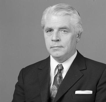 Ahlers, Conrad 