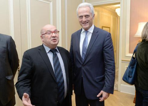 Ramsauer, Peter; Brottes, Francois Keine Bundestagsliegenschaft