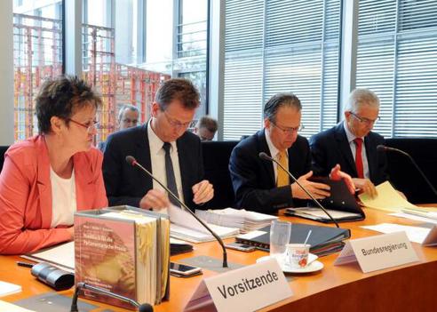 Zimmermann, Sabine; Weise, Frank-Jürgen; Rauch, Christian Paul-Löbe-Haus, Sitzungssaal