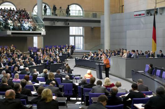 Merkel, Angela Reichstagsgebäude, Plenarsaal