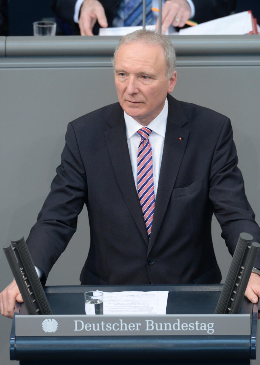 Bernd Westphal, SPD, Bundestagsabgeordneter, Abgeordneter, Mitglied Deutscher Bundestag, MdB, Rede, 152. Sitzung, Top 3, Thema: Regierungserklärung - Chancen des digitalen Wandels und Jahreswirtschaftsbericht 2016, Redner 8.; Rednerpult. Westphal, Bernd Bernd Westphal, SPD, Bundestagsabgeordneter, Abgeordneter, Mitglied Deutscher Bundestag, MdB, Rede, 152. Sitzung, Top 3, Thema: Regierungserklärung - Chancen des digitalen Wandels und Jahreswirtschaftsbericht 2016, Redner 8.; Rednerpult.