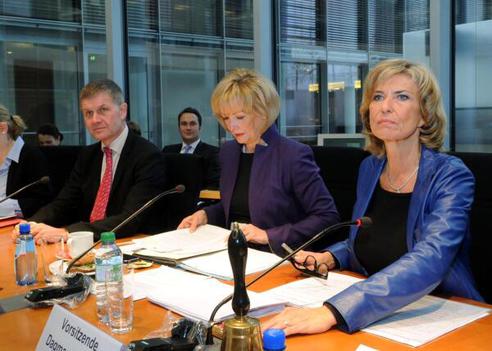 Wöhrl, Dagmar G.; Kopp, Gudrun; Solheim, Erik Paul-Löbe-Haus, Sitzungssaal