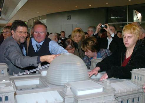  Reichstagsgebäude, Plenarsaalebene