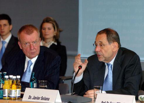 Solana, Javier; Polenz, Ruprecht Reichstagsgebäude, Protokollsaal