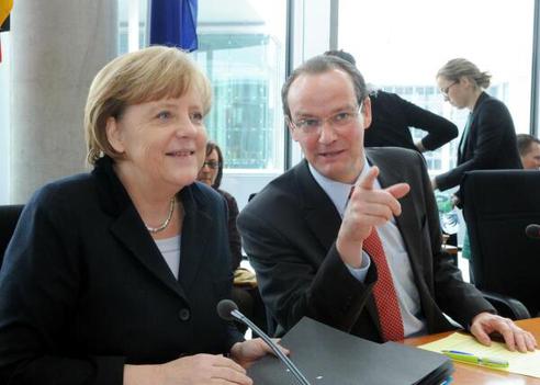 Krichbaum, Gunther; Merkel, Angela Paul-Löbe-Haus, Sitzungssaal
