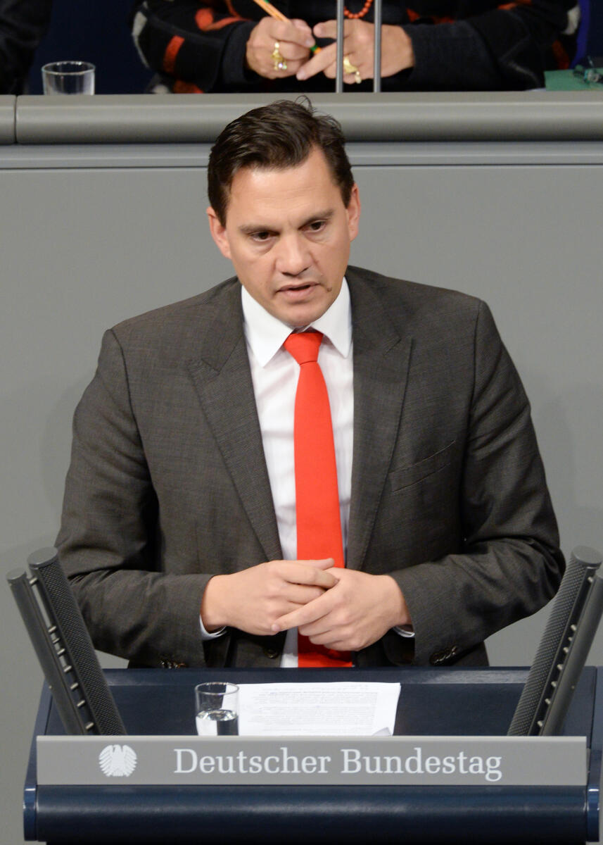 Fechner, Johannes Johannes Fechner, SPD, Bundestagsabgeordneter, Abgeordneter, Mitglied Deutscher Bundestag, MdB, Rede, 66. Sitzung, Top 3, Thema: Sterbebegleitung, Redner 34.; Rednerpult.