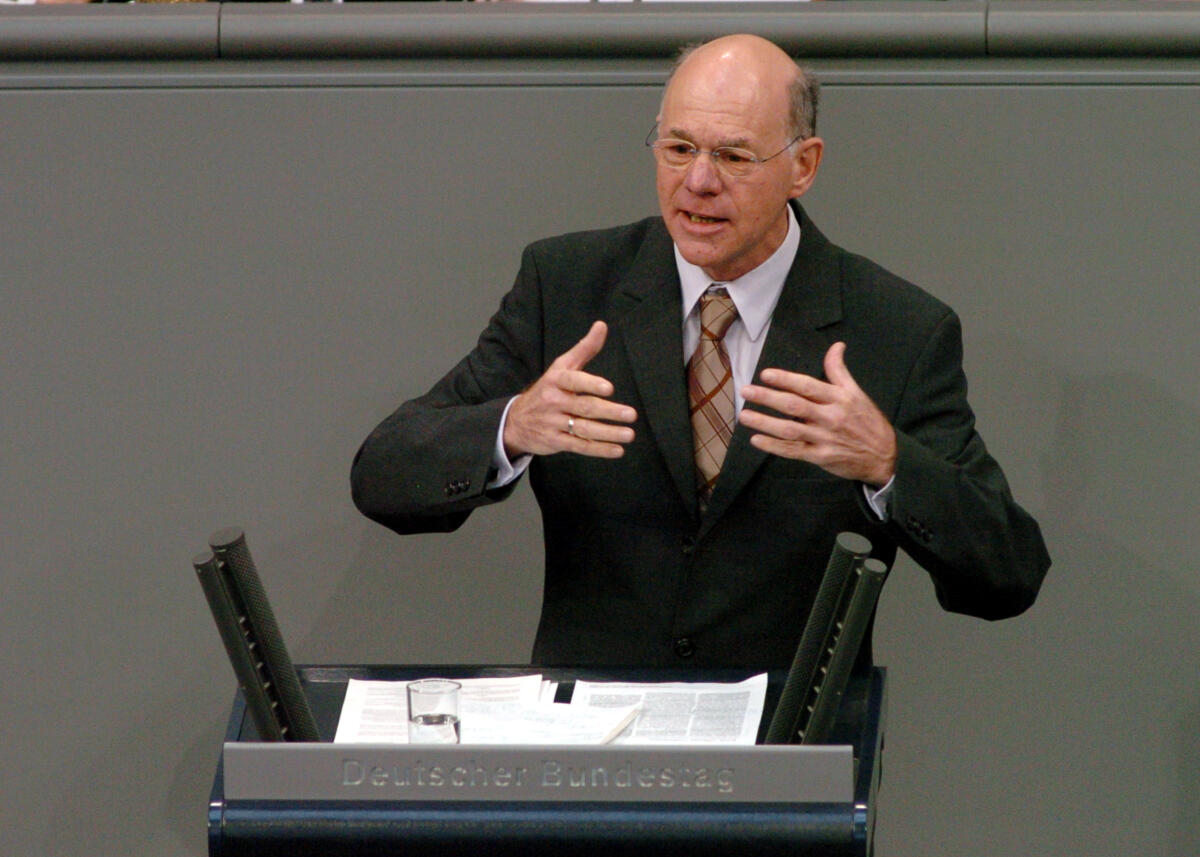 Lammert, Norbert Dr. Norbert Lammert, CDU/CSU, Rede, Deutscher Bundestag, 63.Sitzung, TOP 04, Thema: Ethikrat; Rednerpult, Bundestagsabgeordneter, Abgeordneter