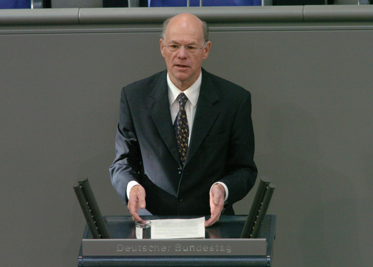 Lammert, Norbert Gedenk- und Feierstunde zum 100. Geburtstag des ehemaligen Präsidenten des Deutschen Bundestages, Eugen Gerstenmaier. Ansprache Bundestagspräsident Dr. Norbert Lammert, CDU/CSU.; Gedenkstunde, Gedenkfeier, Feierstunde, Feierlichkeit, Rede, Rednerpult