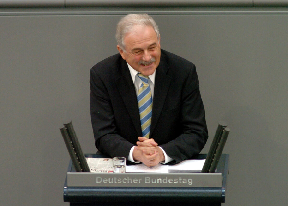 Fritz, Erich G. Erich G. Fritz, CDU/CSU, MdB, Rede im Deutschen Bundestag, 14. Sitzung, ZP2, Thema: Auseinandersetzung um das iranische Atomprogramm.; Bundestagsabgeordneter, Abgeordneter, Rednerpult