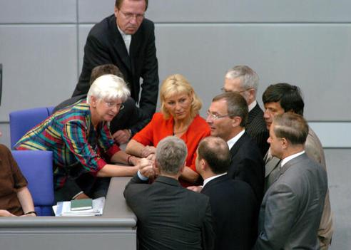 Hasselfeldt, Gerda; Beck, Volker; Enkelmann, Dagmar Reichstagsgebäude, Plenarsaal