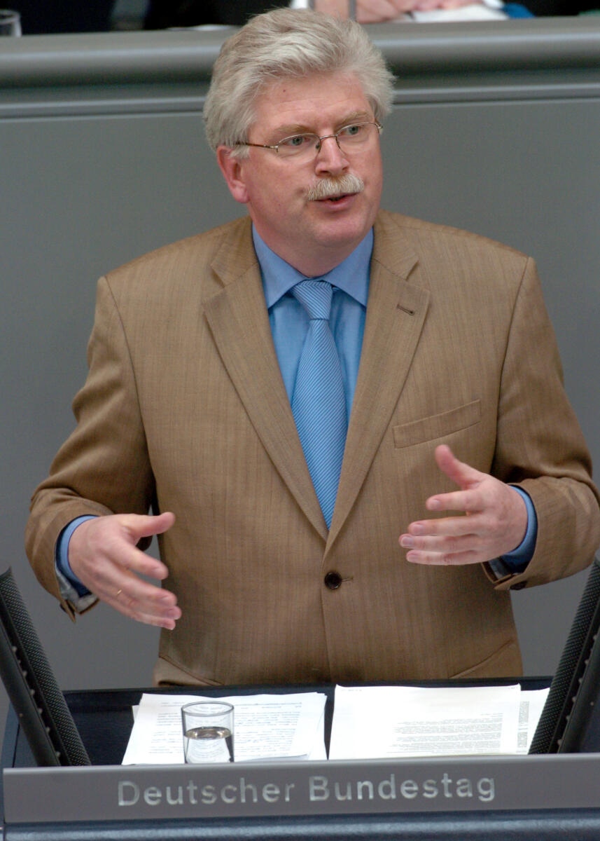 Zeil, Martin Martin Zeil, MdB, FDP, Rede, Deutscher Bundestag, 35.Sitzung, TOP 4, Thema: Bürokratieabbau, Entlastung des Mittelstandes, Redner 2.; Rednerpult.