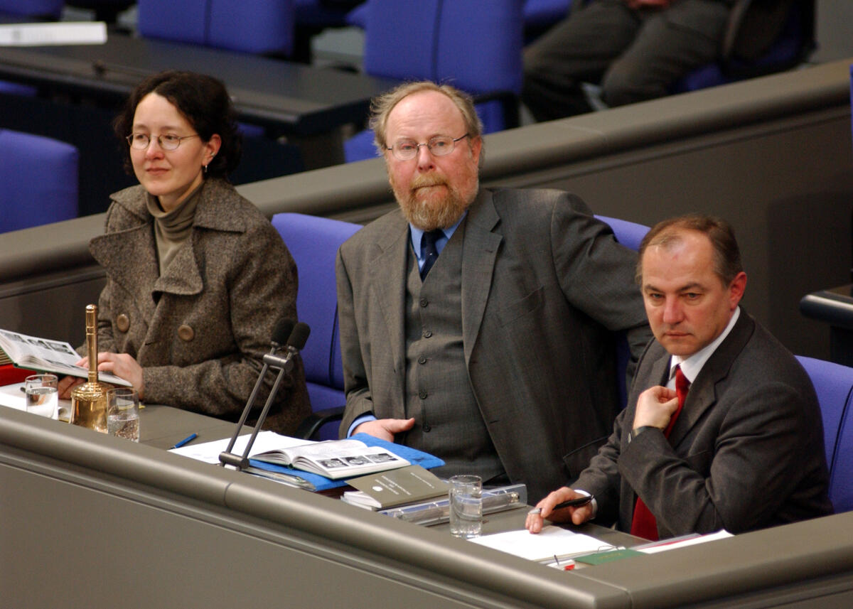 Juratovic, Josip; Thierse, Wolfgang Josip Juratovic, (re.), SPD,  MdB, Schriftführer.; Vorsitz: Bundestagsvizepräsident Wolfgang Thierse, SPD.; Schriftführer, Vizepräsident
