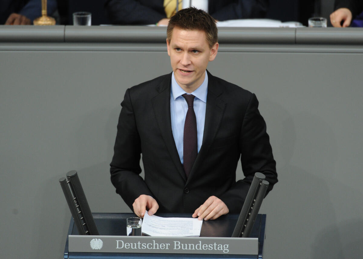 Steiniger, Johannes Johannes Steiniger, CDU/CSU, Bundestagsabgeordneter, Abgeordneter, Mitglied Deutscher Bundestag, MdB, Rede, 97. Sitzung, Top 4, Thema: Verbindliche politische Regeln im Sport.; Rednerpult.