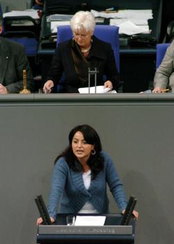 Dagdelen, Sevim; Hasselfeldt, Gerda Reichstagsgebäude, Plenarsaal