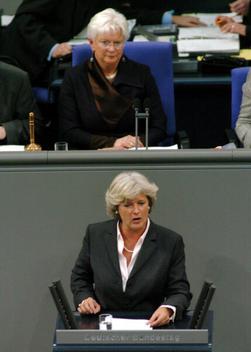 Grütters, Monika; Hasselfeldt, Gerda Reichstagsgebäude, Plenarsaal