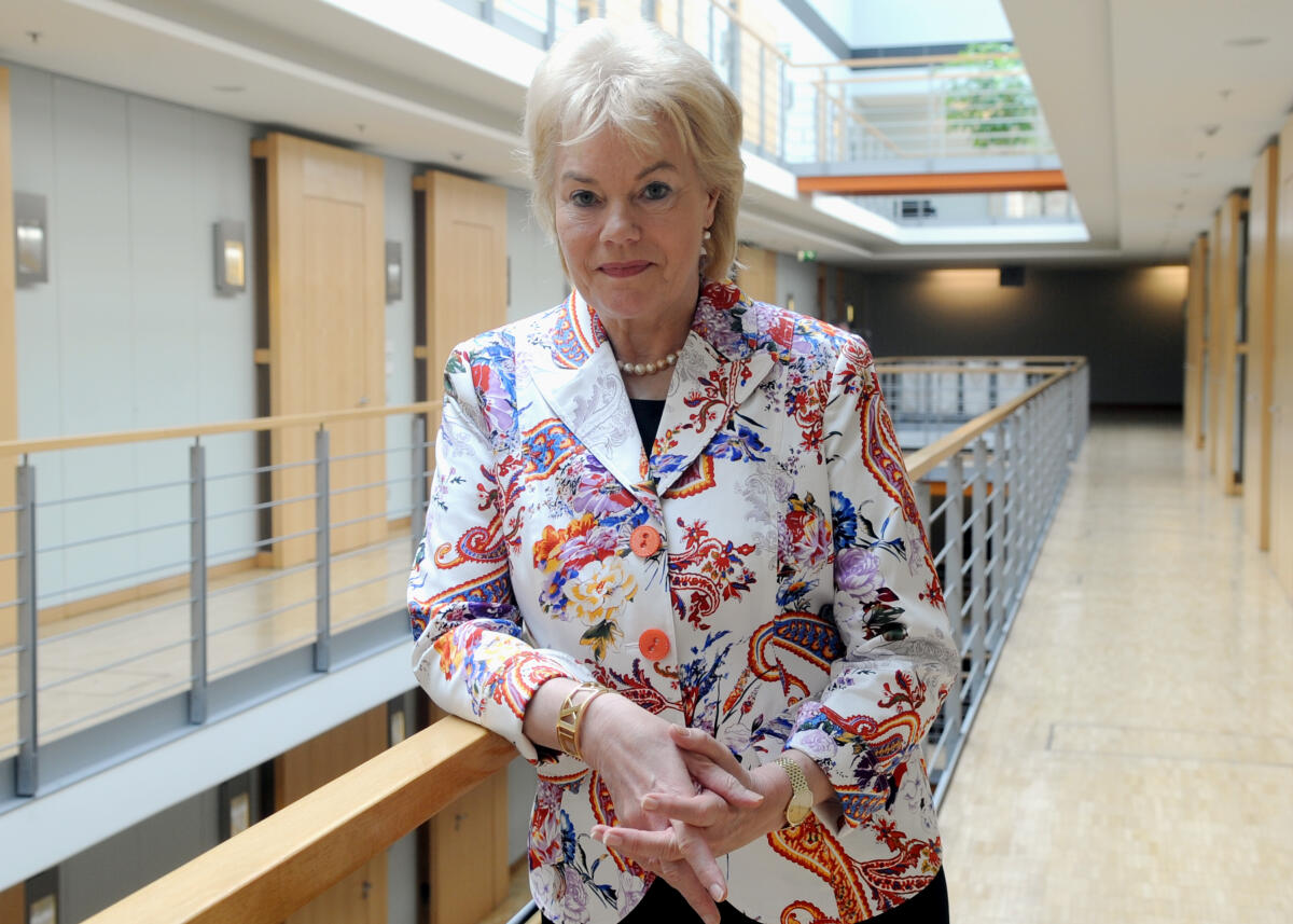 Erika Steinbach, CDU/CSU, Parlamentarier helfen Parlamentariern. Steinbach, Erika Erika Steinbach, CDU/CSU, Parlamentarier helfen Parlamentariern.
