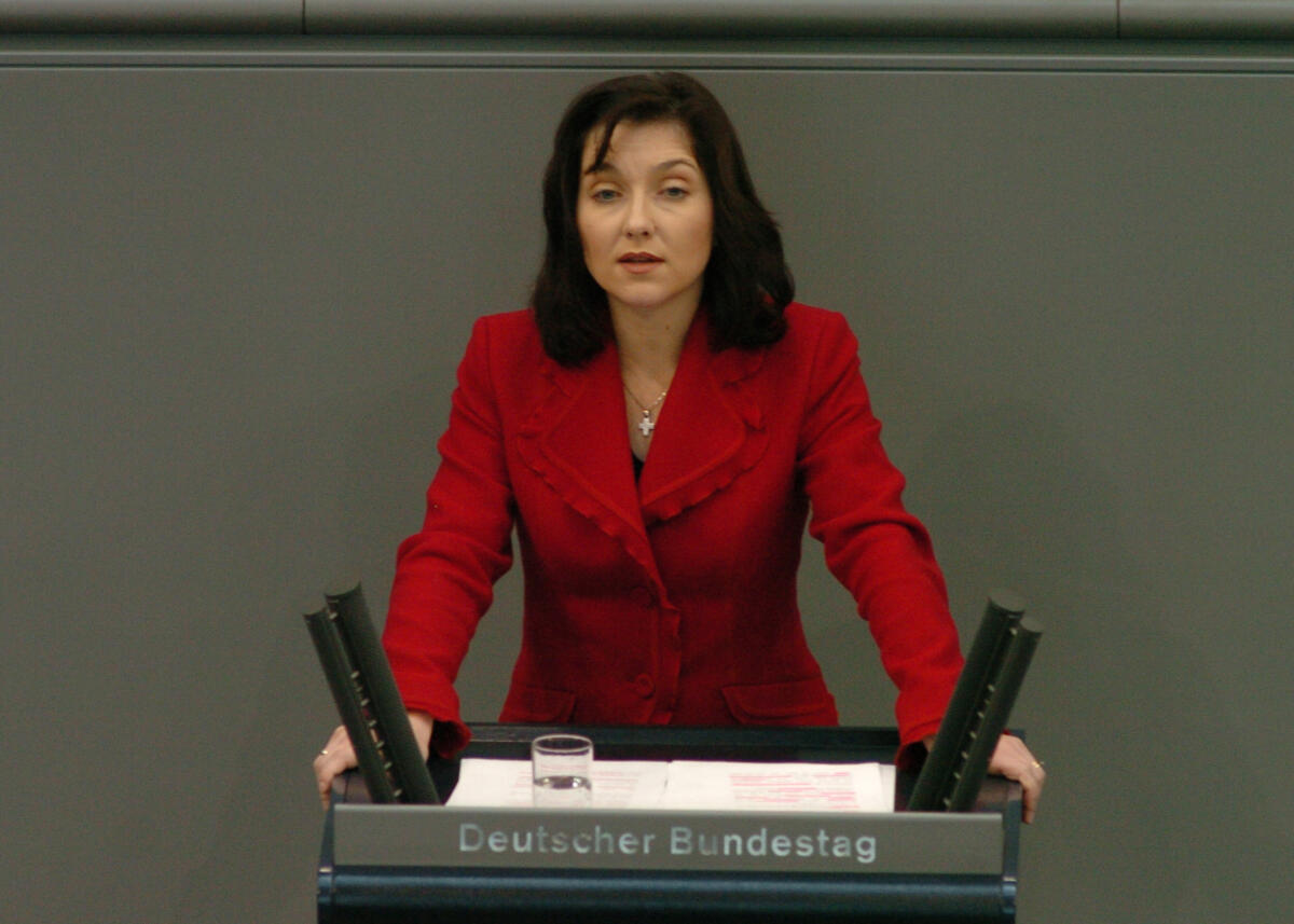 Reiche, Katherina Katherina Reiche, MdB, CDU/CSU, Rede, Deutscher Bundestag, 5. Sitzung.