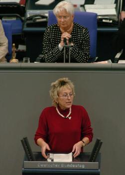 Bulling-Schröter, Eva; Hasselfeldt, Gerda Reichstagsgebäude, Plenarsaal