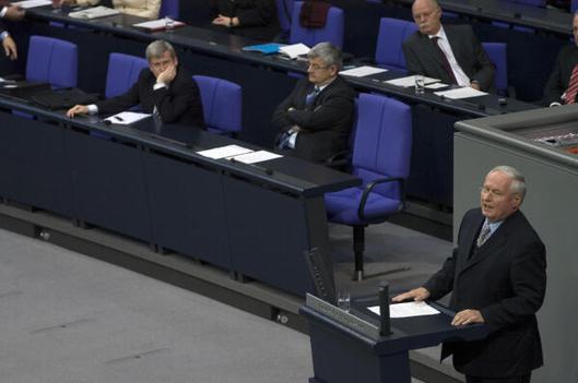 Lafontaine, Oskar; Fischer, Joseph; Struck, Peter Reichstagsgebäude, Plenarsaal
