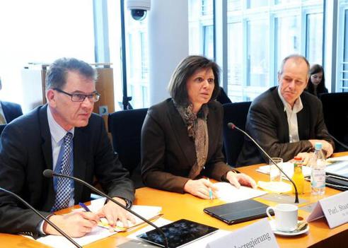 Ostendorff, Friedrich; Aigner, Ilse; Müller, Gerd Paul-Löbe-Haus, Sitzungssaal