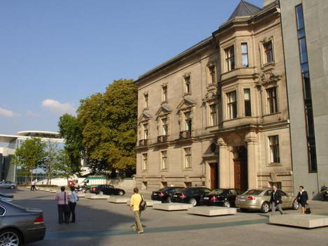  Reichstagspräsidentenpalais, Außenansicht