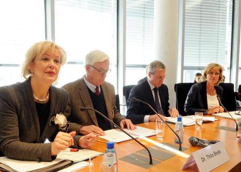 Fitschen, Jürgen; Bode, Thilo; Kopp, Gudrun; Wöhrl, Dagmar G. Paul-Löbe-Haus, Sitzungssaal