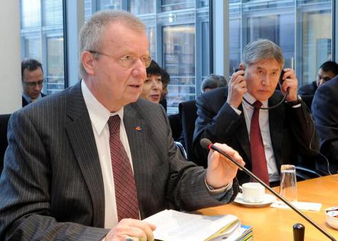 Polenz, Ruprecht; Atambaev, Almazbek Paul-Löbe-Haus, Sitzungssaal