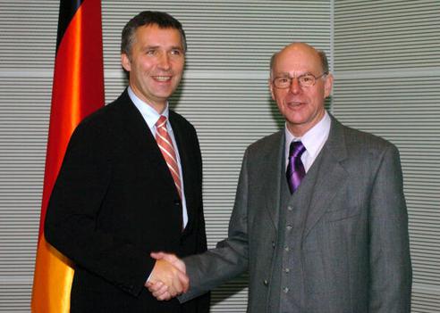 Lammert, Norbert; Stoltenberg, Jens Reichstagsgebäude, Empfangsraum