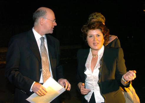 Lammert, Norbert; Kazinian, Karine Keine Bundestagsliegenschaft
