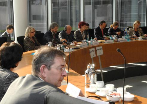 Hoppe, Thilo; Wieczorek-Zeul, Heidemarie; Michel, Louis Paul-Löbe-Haus, Sitzungssaal