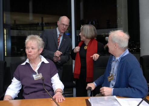 Lammert, Norbert; Vollmer, Antje; Löhr, Marlies; Linnebrügger, Klaus Paul-Löbe-Haus, Sitzungssaal