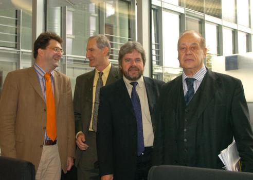 Hoppe, Thilo; Ziegler, Jean; Thomas, Julian; Windfuhr, Michael Paul-Löbe-Haus, Sitzungssaal