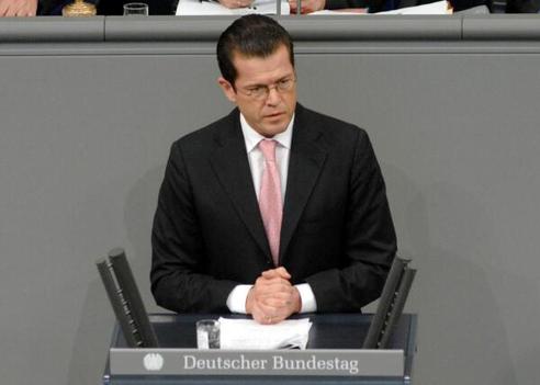 Guttenberg, Karl-Theodor Freiherr zu Reichstagsgebäude, Plenarsaal