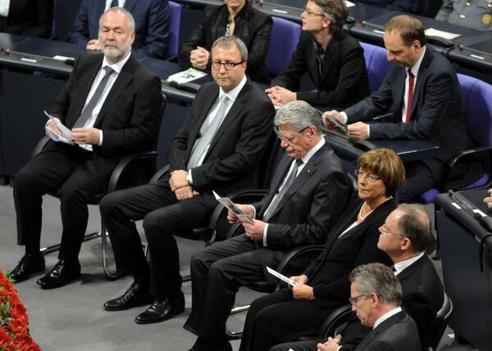 Meckel, Markus; Voßkuhle, Andreas; Gauck, Joachim; Schmidt, Ulla; Weil, Stephan; Maizière, Thomas de Reichstagsgebäude, Plenarsaal