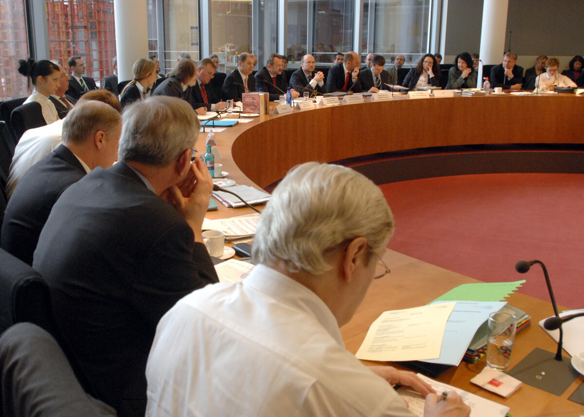  Sitzung des Ausschusses für Arbeit und Soziales im Deutschen Bundestag.; Übersicht.