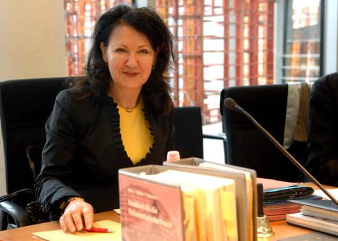 Krüger-Leißner, Angelika Paul-Löbe-Haus, Sitzungssaal