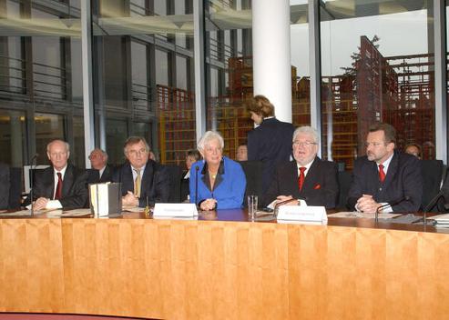 Weiß, Gerald; Hasselfeldt, Gerda; Andres, Gerd; Thönnes, Franz Paul-Löbe-Haus, Sitzungssaal